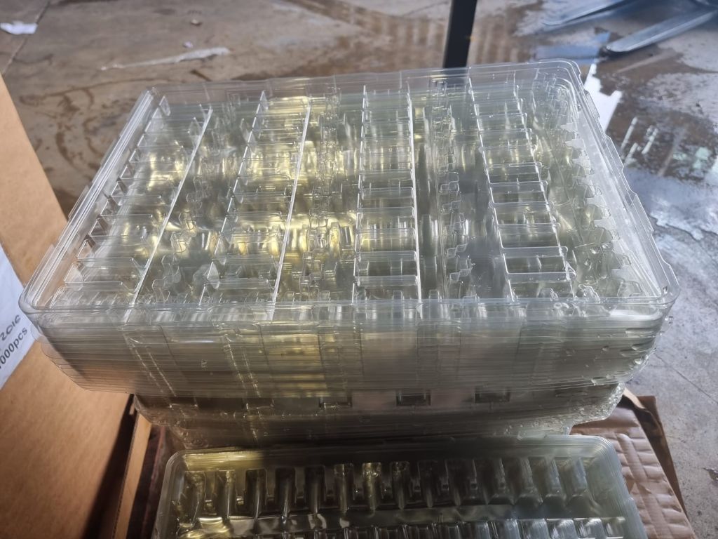 Redundant PET Trays for Recycling